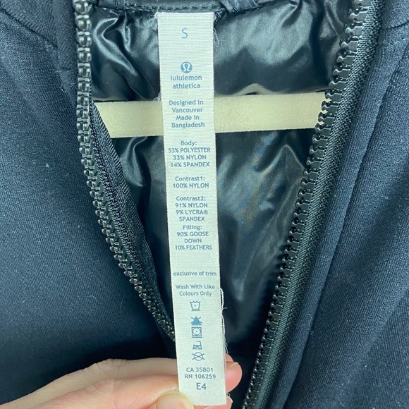 Rare Lululemon The Fluff Off Hoodie Down Jacket S - Picture 4 of 10